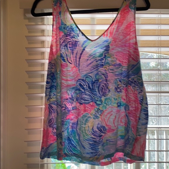 Lilly Pulitzer Tops - Lilly Pulitzer Gigi top beach please large